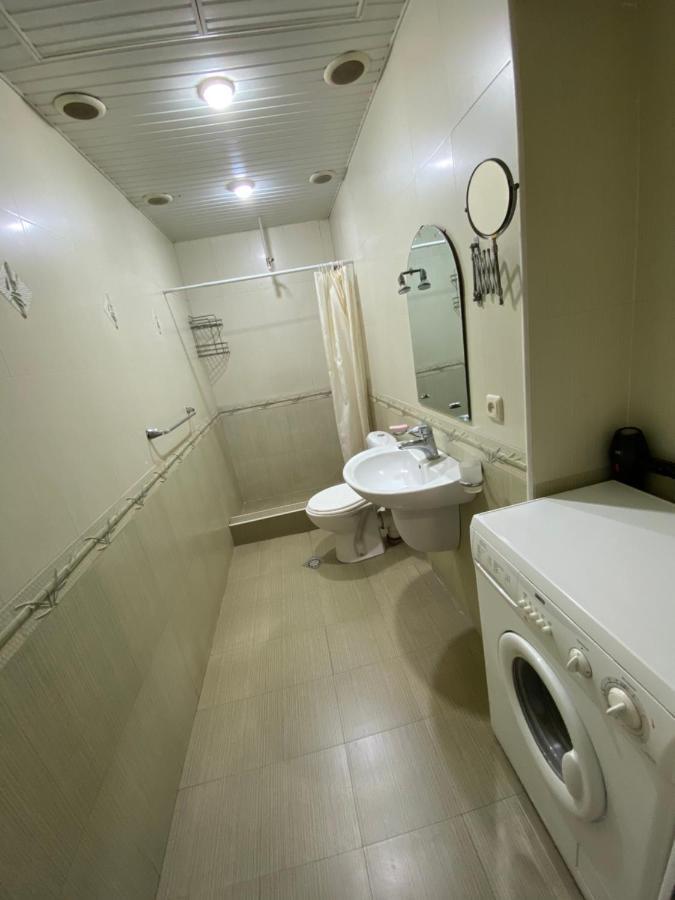 Agora Arcs Apartment เยเรวาน ภายนอก รูปภาพ